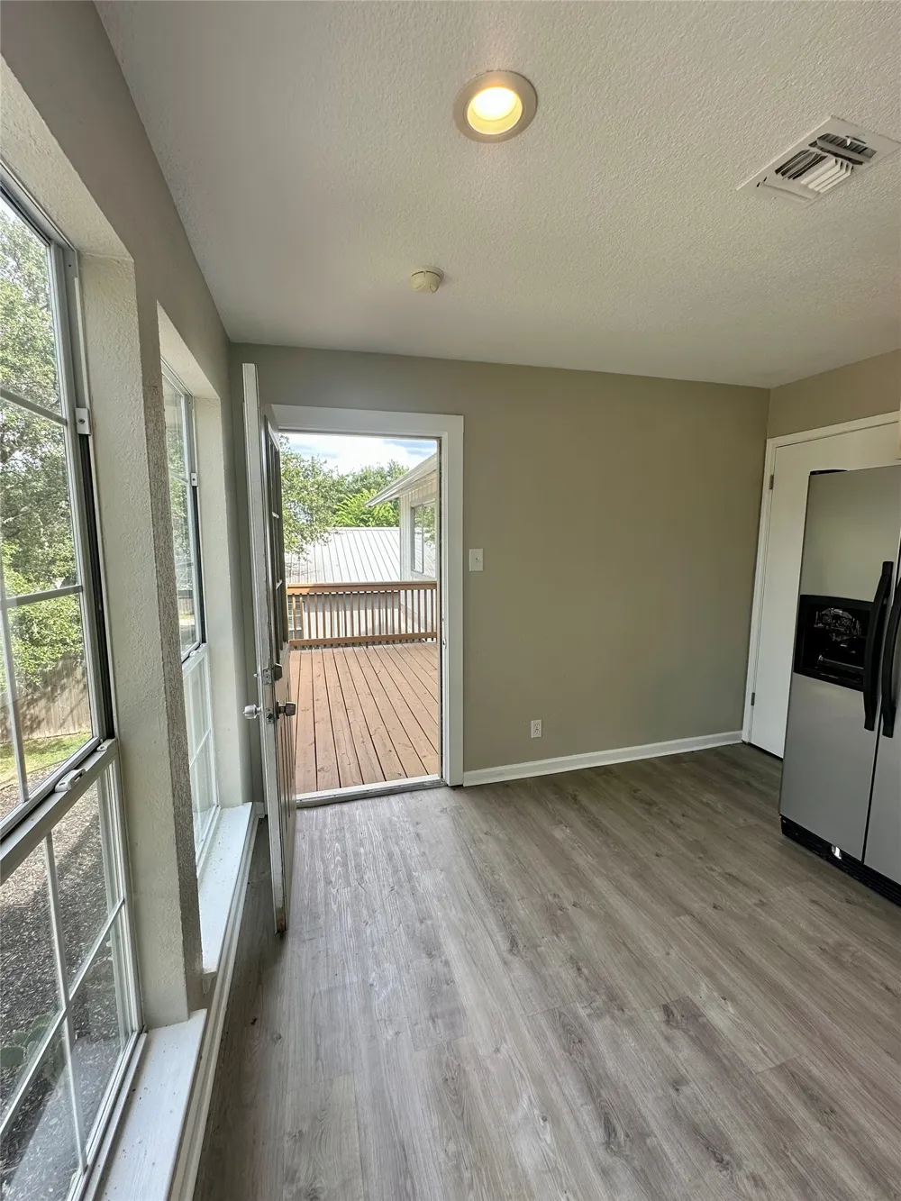 178 Mary Ann Drive Canyon Lake, TX 78133