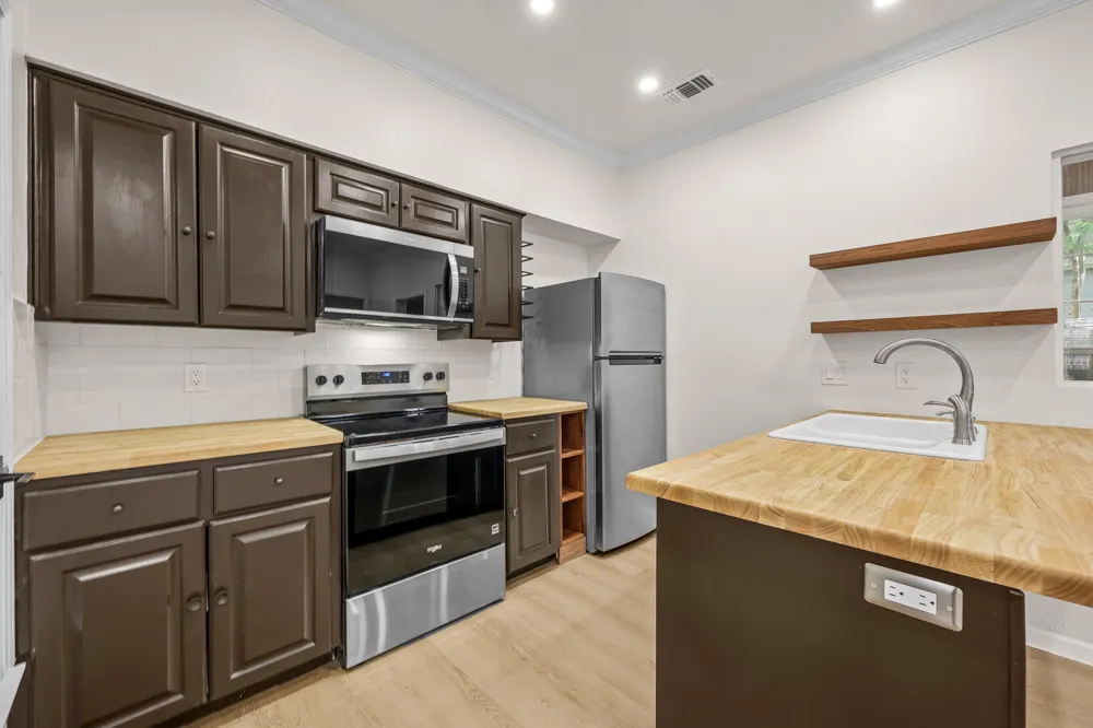 1307 Kinney Avenue Austin, TX 78704