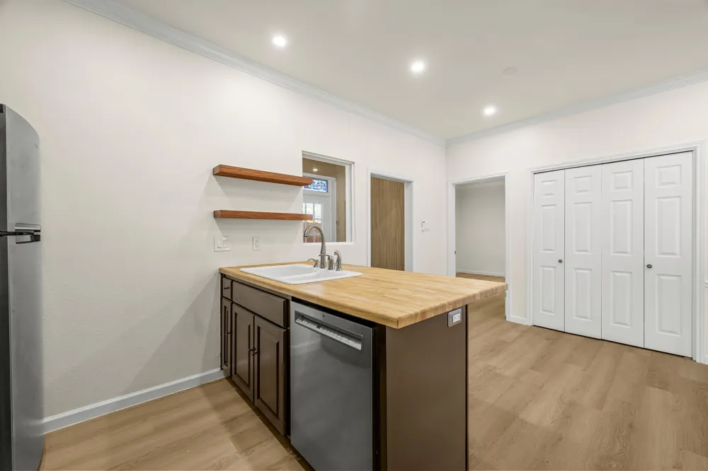 1307 Kinney Avenue Austin, TX 78704