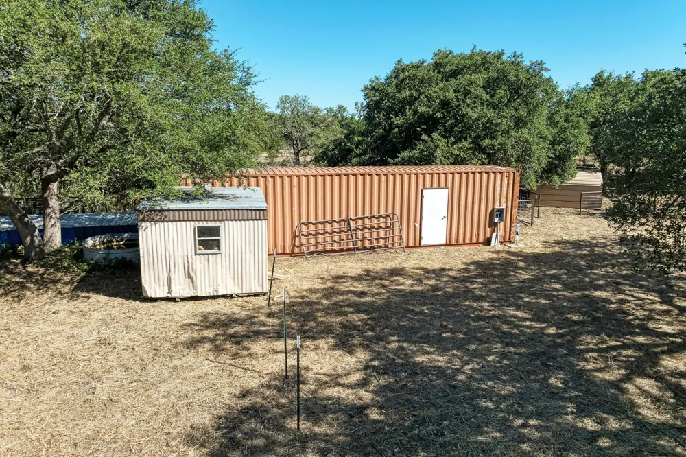 2812 County Road 205 Lampasas, TX 76550