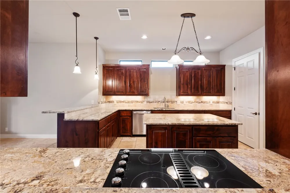 1 Chandon Lane Lakeway, TX 78734