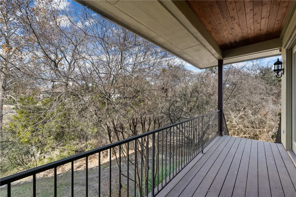 1 Chandon Lane Lakeway, TX 78734