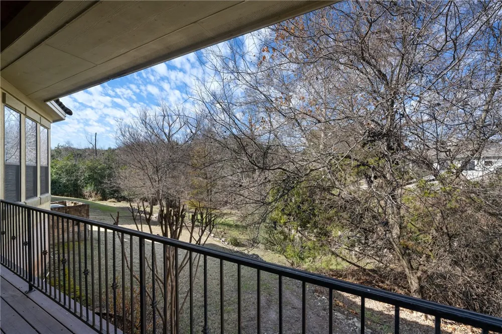 1 Chandon Lane Lakeway, TX 78734
