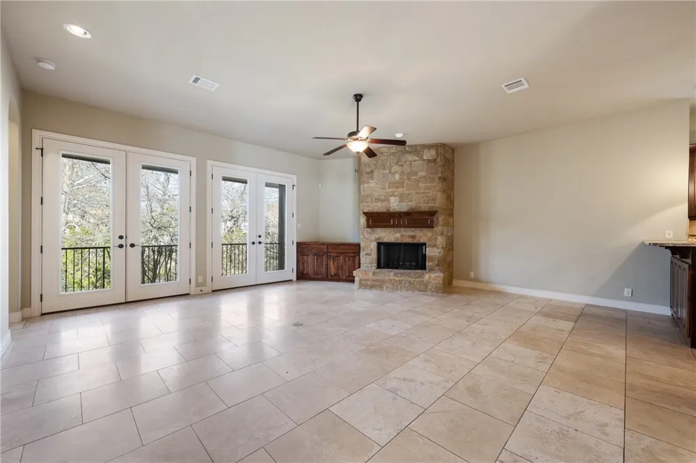 1 Chandon Lane Lakeway, TX 78734