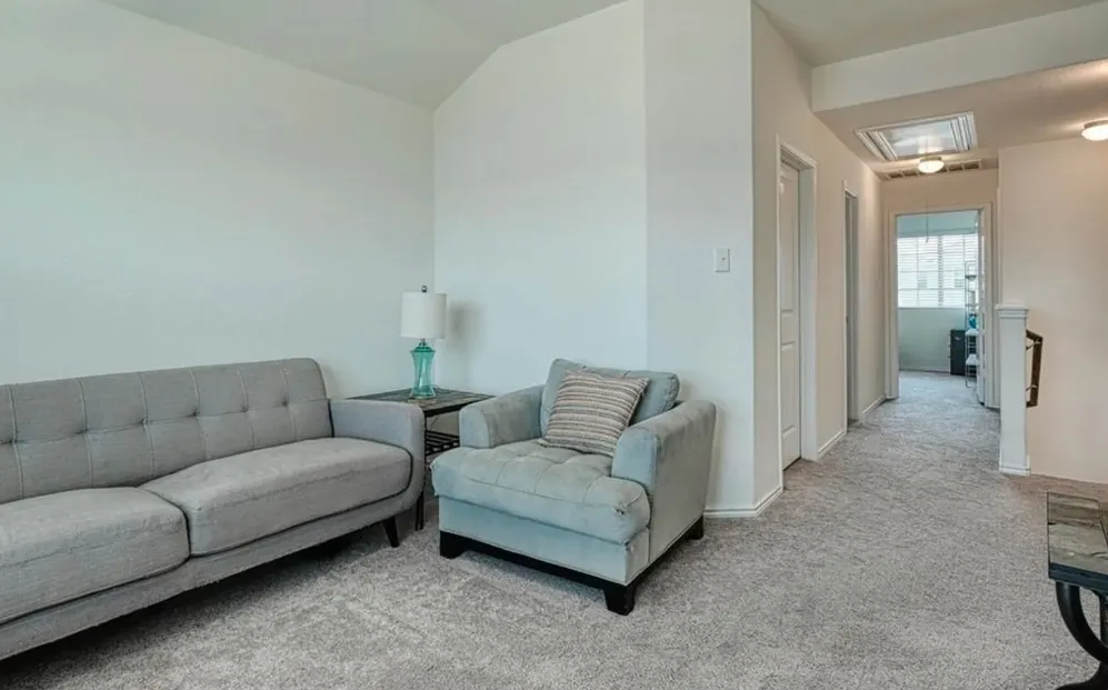 448 Major Lee Lane W Jarrell, TX 76537