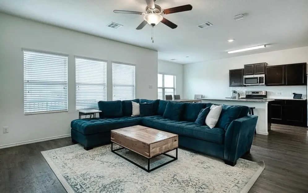 448 Major Lee Lane W Jarrell, TX 76537