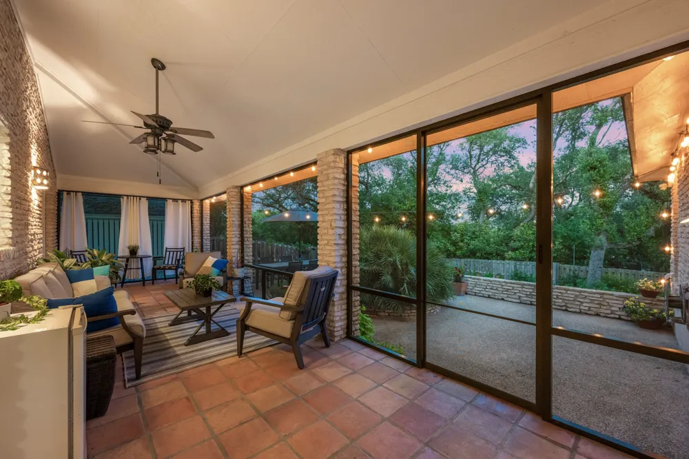 205 Copperleaf Road Lakeway, TX 78734