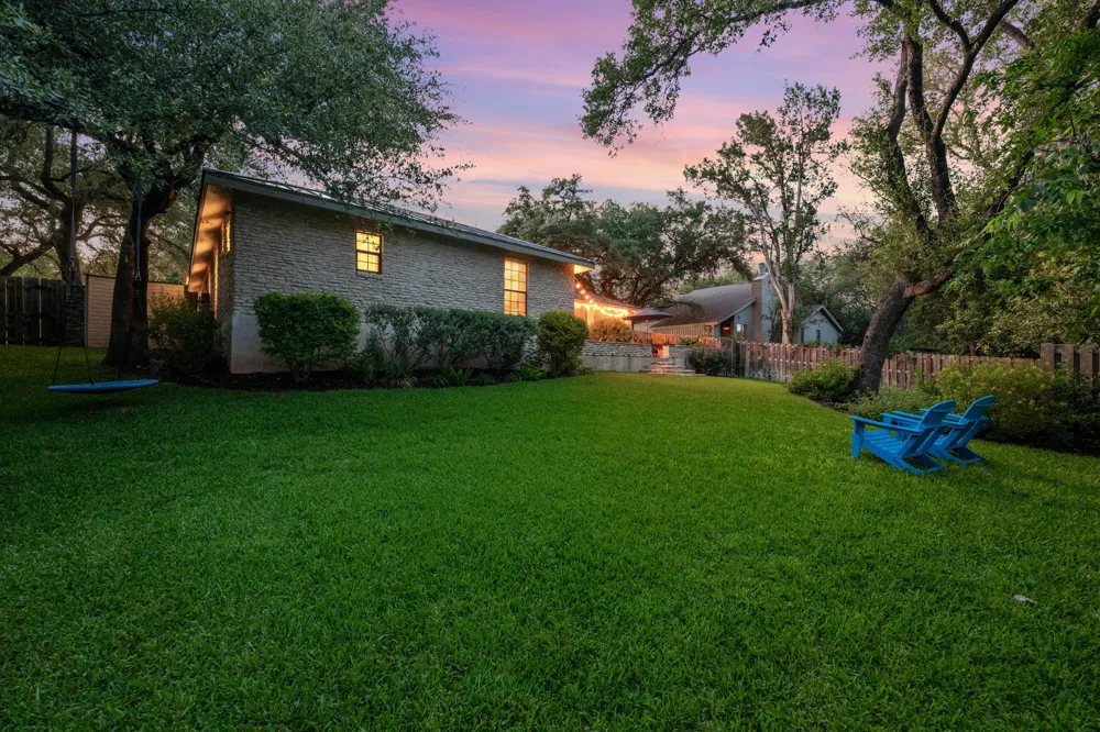 205 Copperleaf Road Lakeway, TX 78734