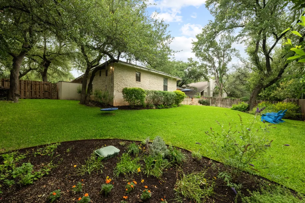 205 Copperleaf Road Lakeway, TX 78734