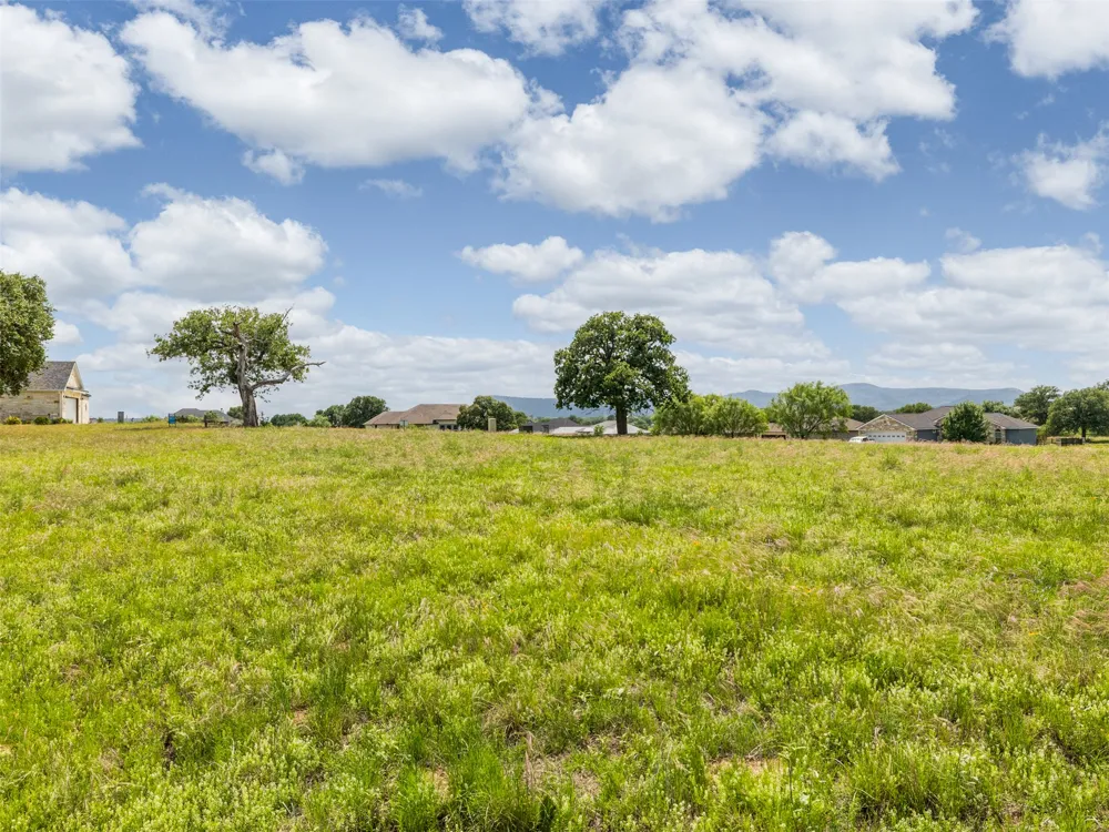54 Pryor Place Court Kingsland, TX 78639