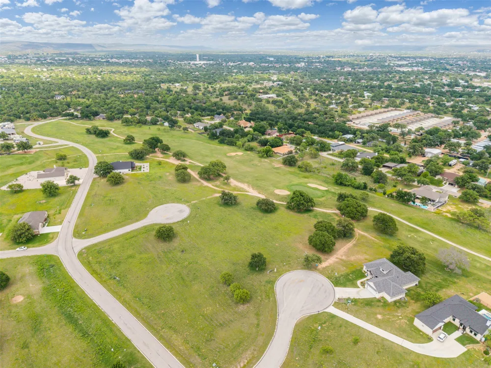 54 Pryor Place Court Kingsland, TX 78639