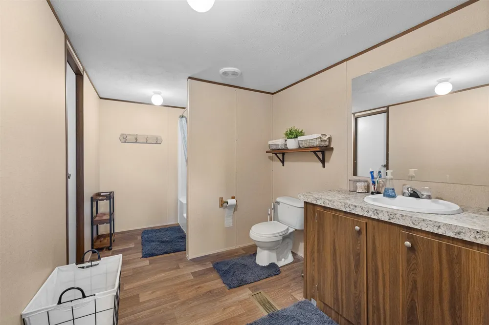 2131 County Road 278 Somerville, TX 77879