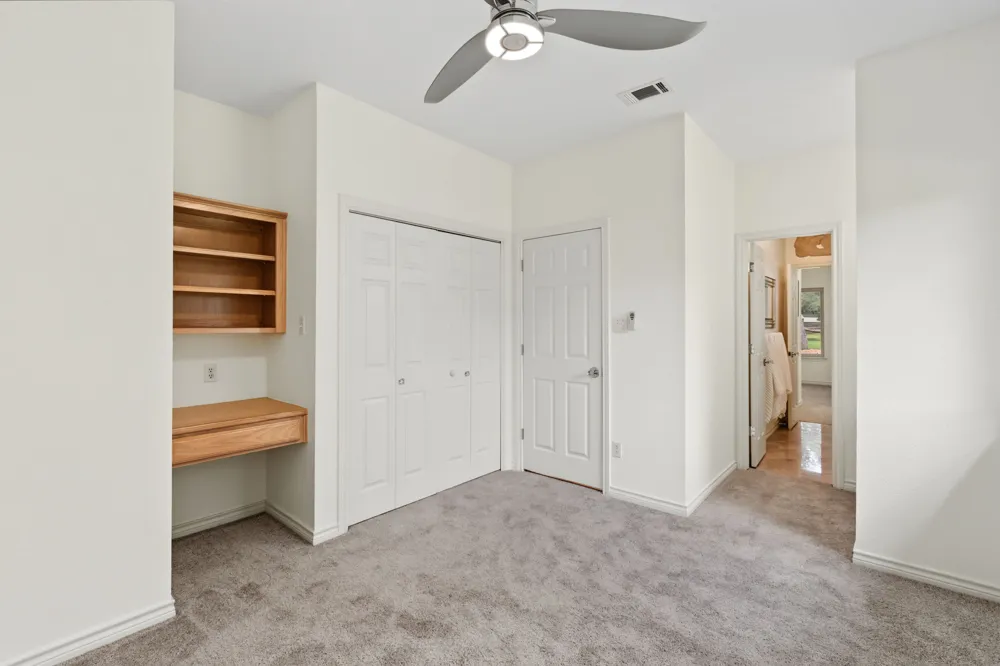 607 Bending Oak Drive Dripping Springs, TX 78620