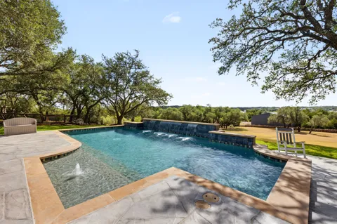 607 Bending Oak Drive