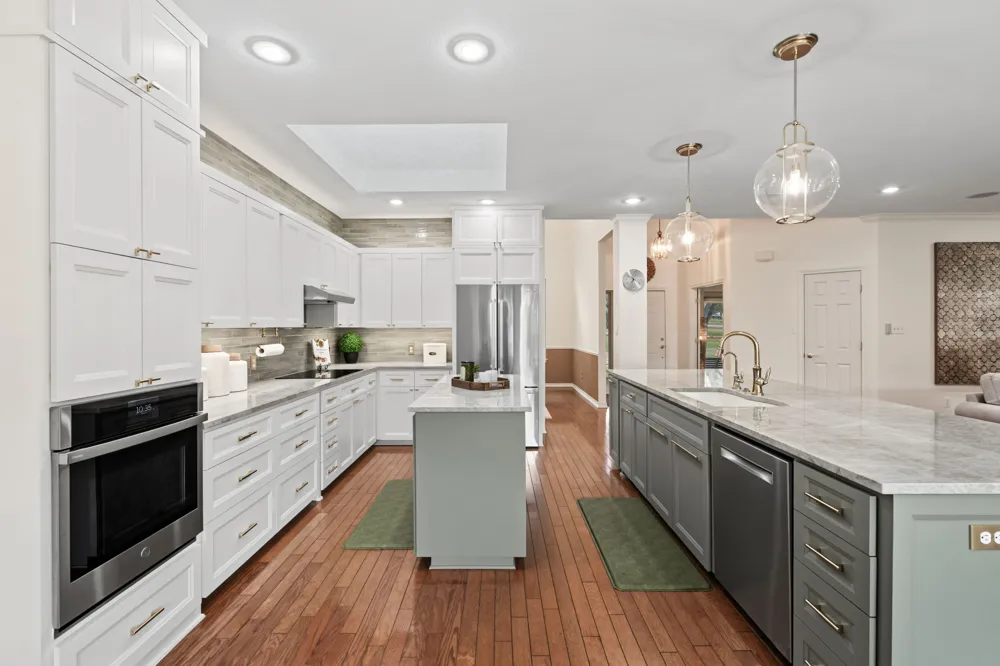 607 Bending Oak Drive Dripping Springs, TX 78620