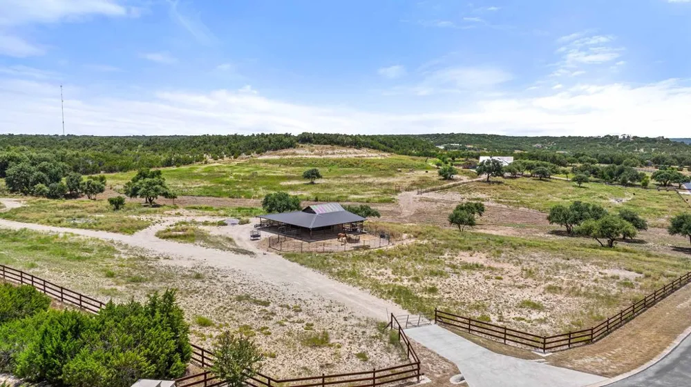 15801 Palomino Ranch Drive Leander, TX 78641