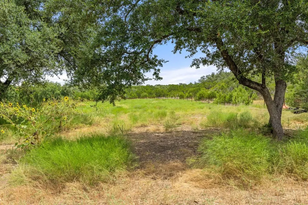 15801 Palomino Ranch Drive Leander, TX 78641