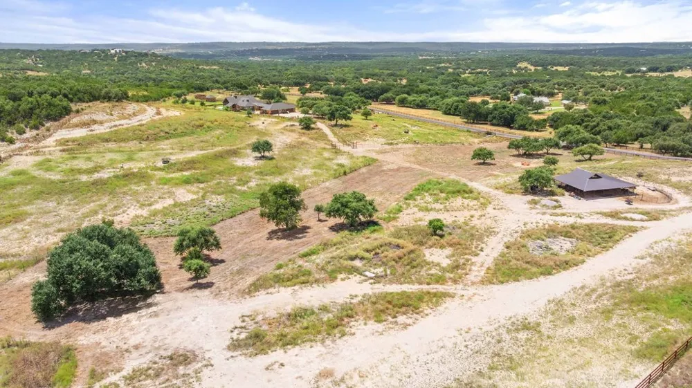 15801 Palomino Ranch Drive Leander, TX 78641