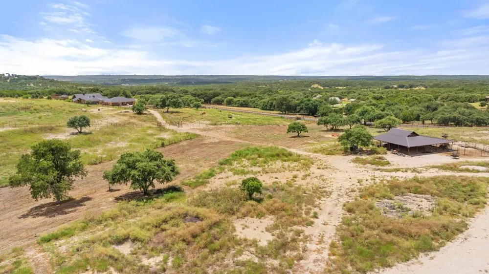 15801 Palomino Ranch Drive Leander, TX 78641