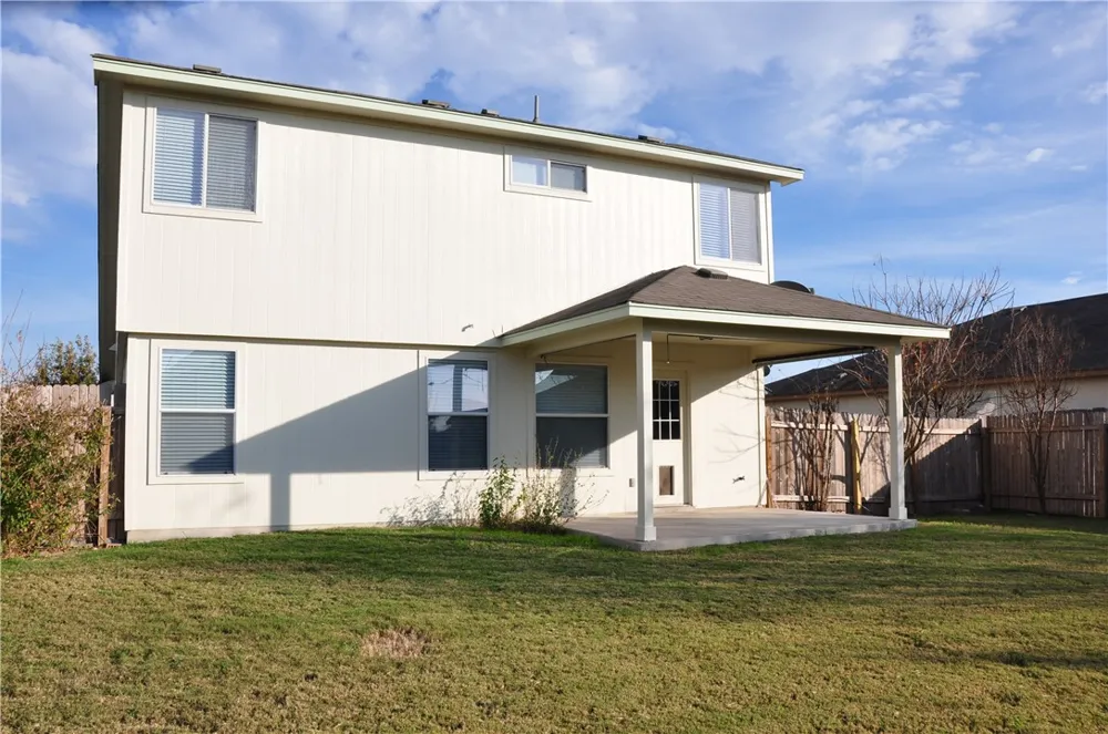 127 Anderson Street Hutto, TX 78634
