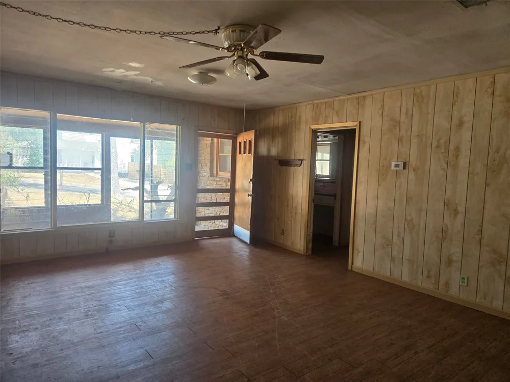 3001 Jack Cook Drive Austin, TX 78723