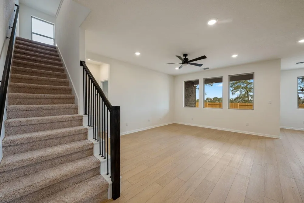 544 Redding Way Georgetown, TX 78633