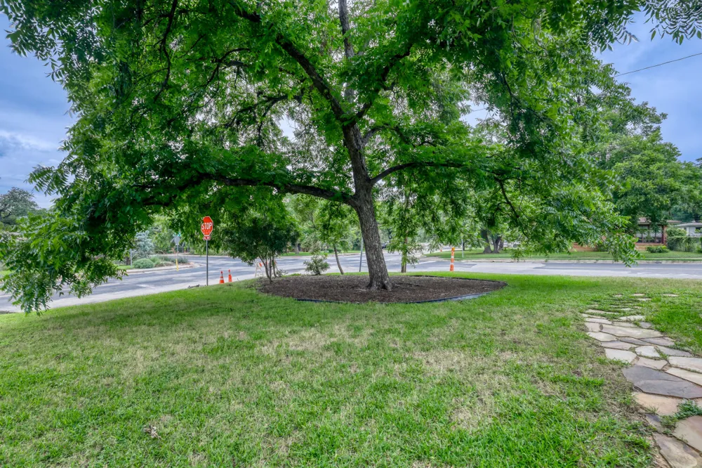 6011 Shoal Creek Boulevard Austin, TX 78757