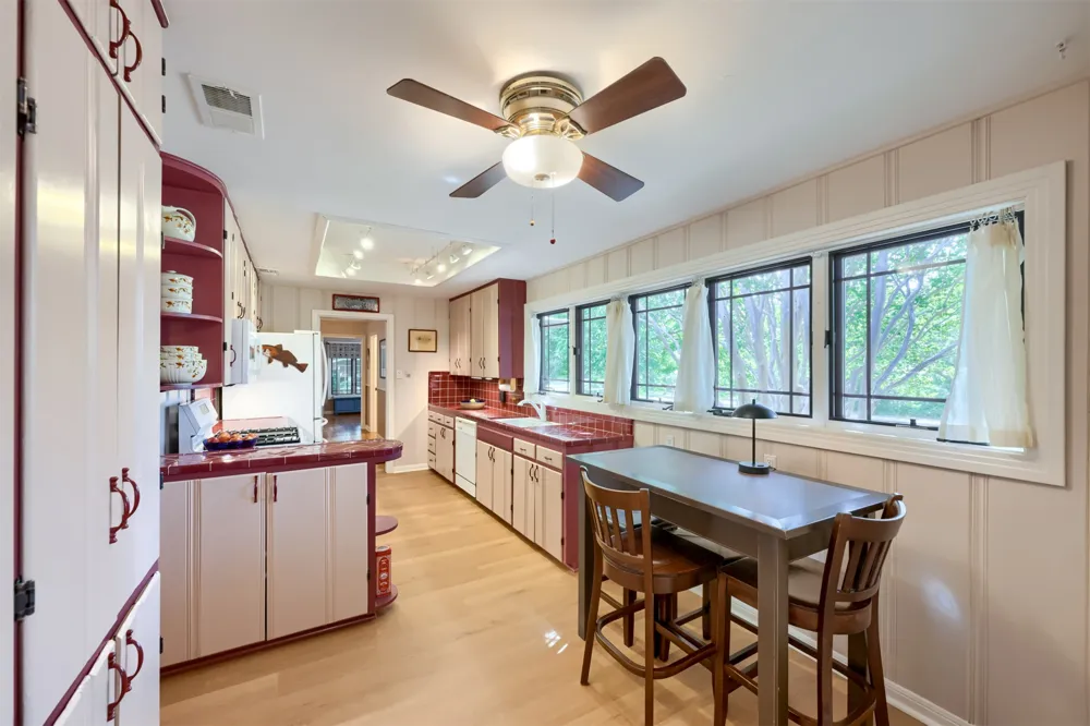 6011 Shoal Creek Boulevard Austin, TX 78757