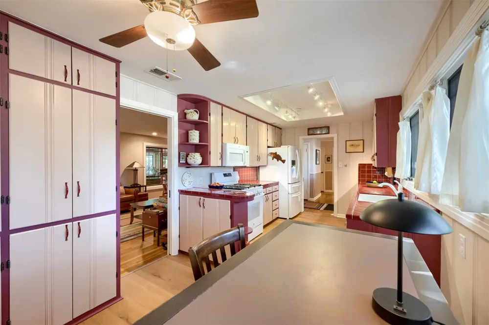 6011 Shoal Creek Boulevard Austin, TX 78757