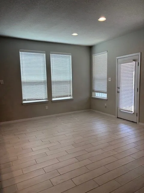 404 Black Opal Drive Jarrell, TX 76537