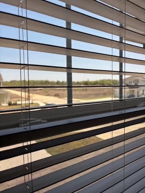 404 Black Opal Drive Jarrell, TX 76537
