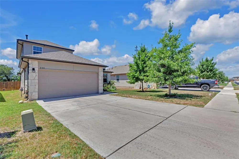 228 Baron Creek Trail Bastrop, TX 78602