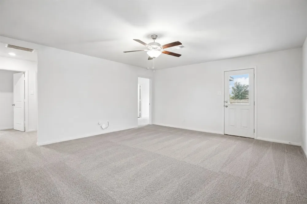1040 Riverdale Cove Jarrell, TX 76537