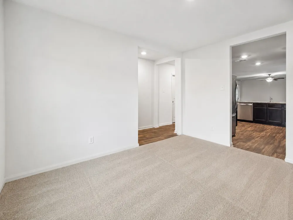 1040 Riverdale Cove Jarrell, TX 76537
