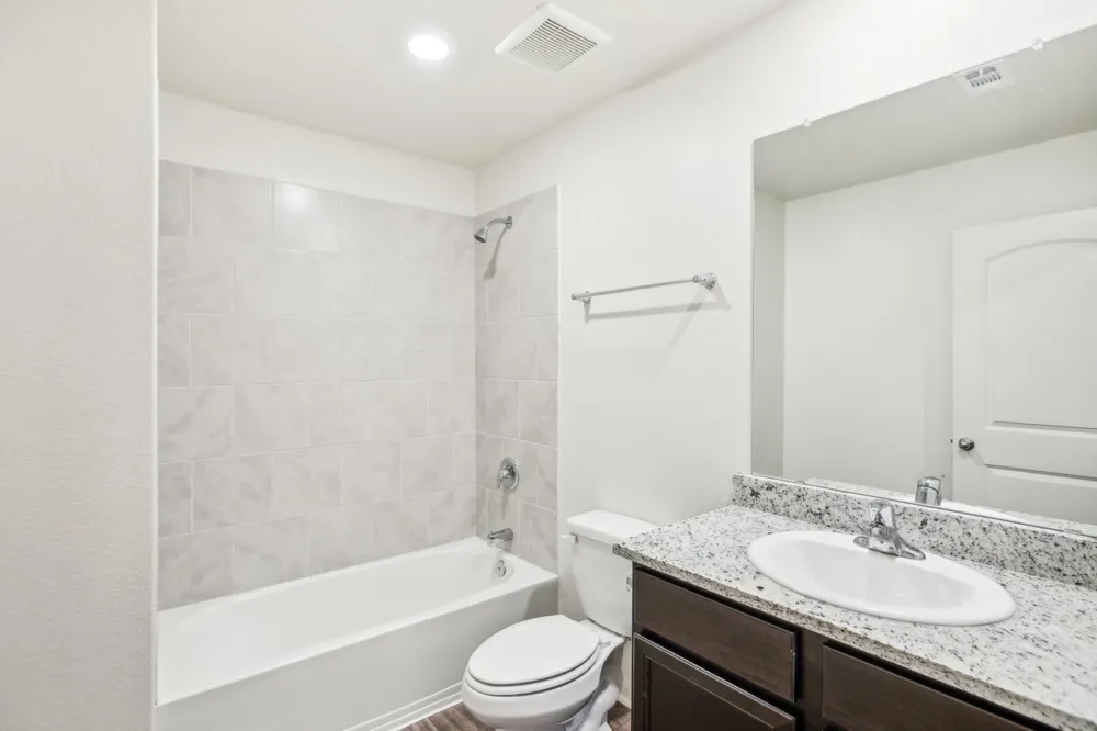1040 Riverdale Cove Jarrell, TX 76537