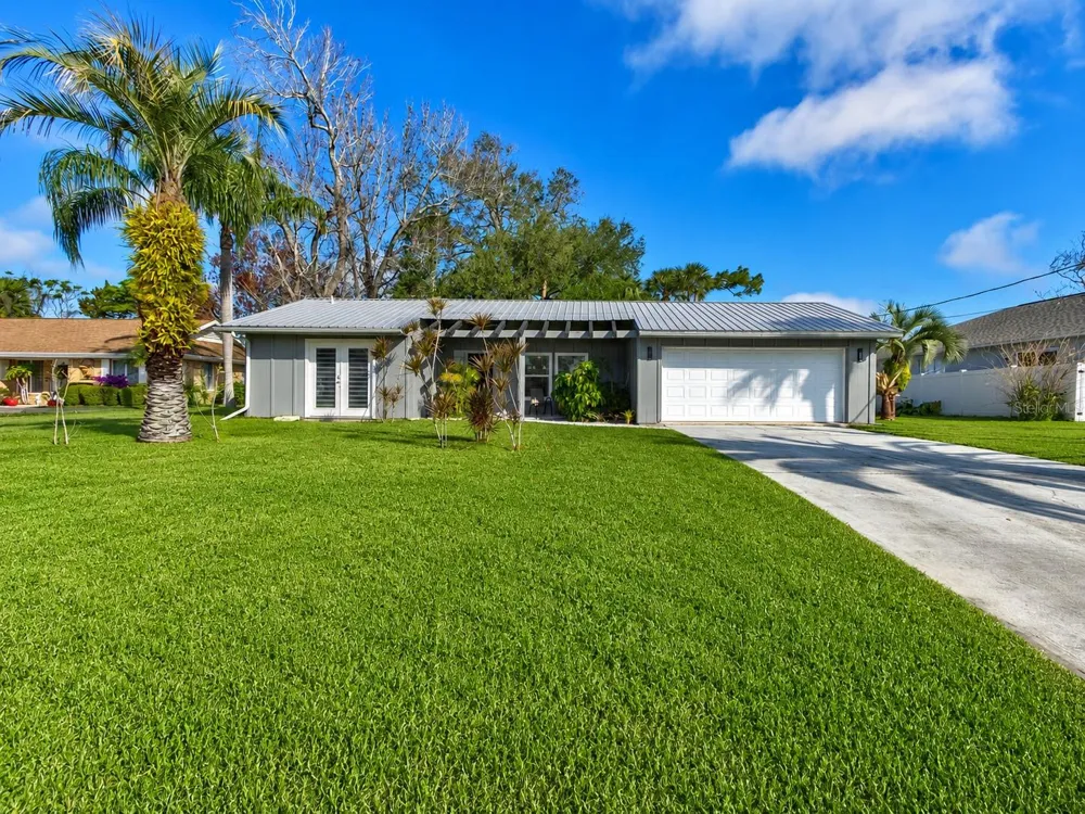 101 SEA STREET New Smyrna Beach, FL 32168