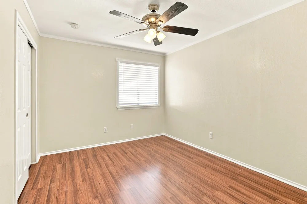 338 Oxford Drive Kyle, TX 78640