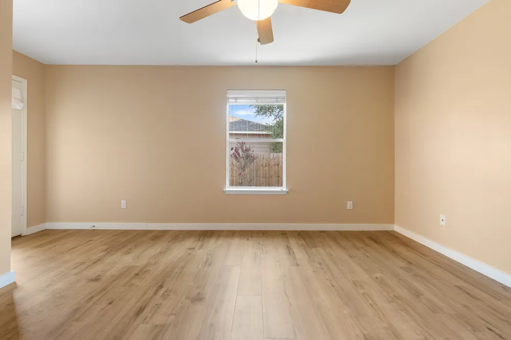 148 Grazing Horse Lane Manchaca, TX 78652