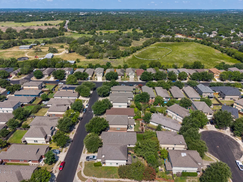 148 Grazing Horse Lane Manchaca, TX 78652