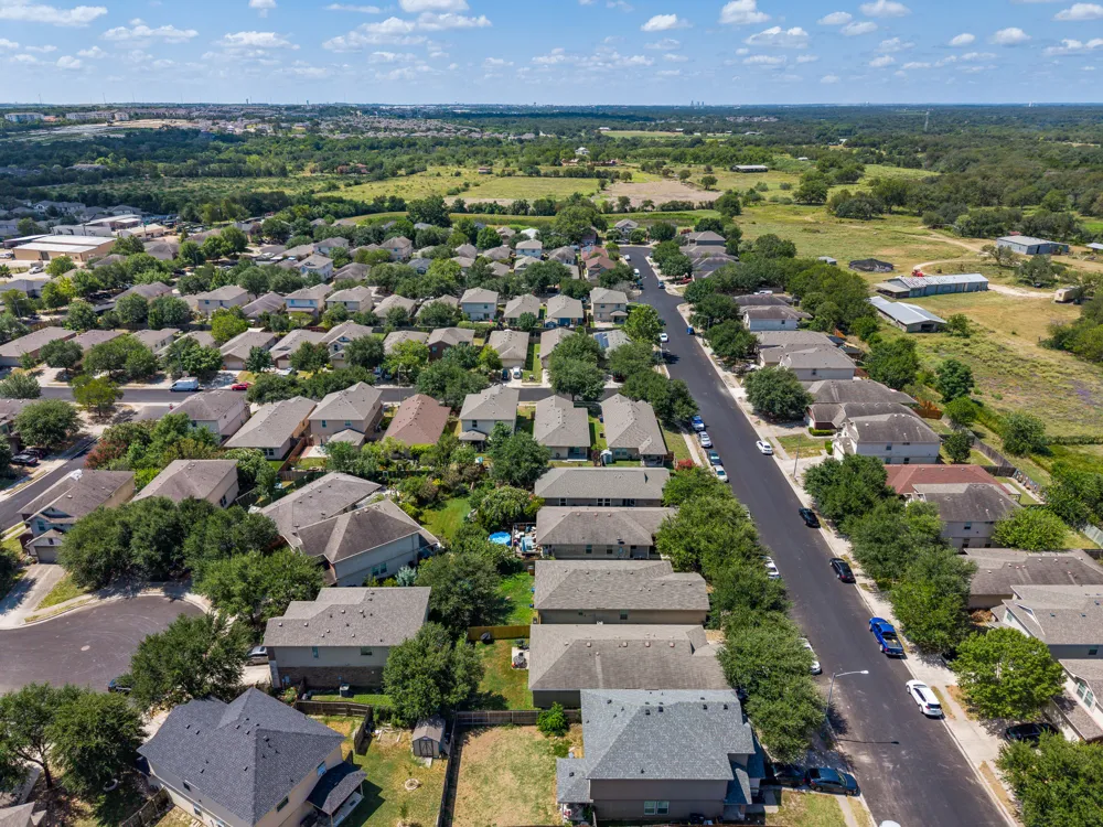 148 Grazing Horse Lane Manchaca, TX 78652