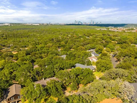 4702 Fawnwood Cove
