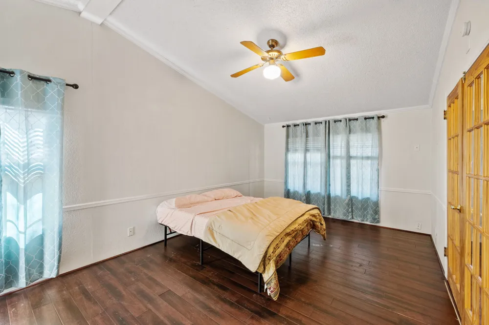 1151 Live Oak Trail Liberty Hill, TX 78642