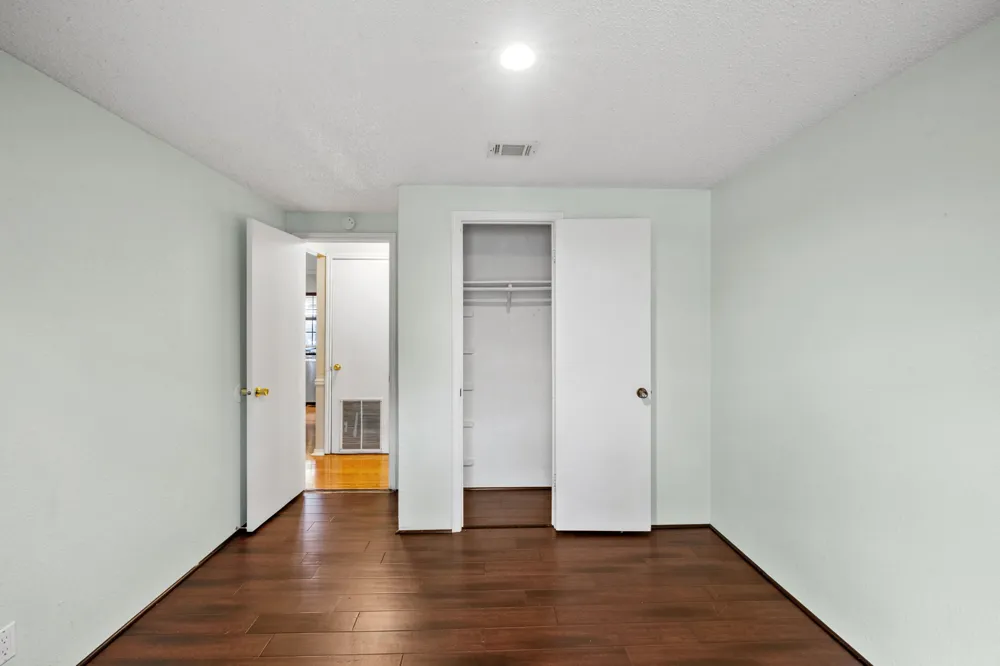 1151 Live Oak Trail Liberty Hill, TX 78642
