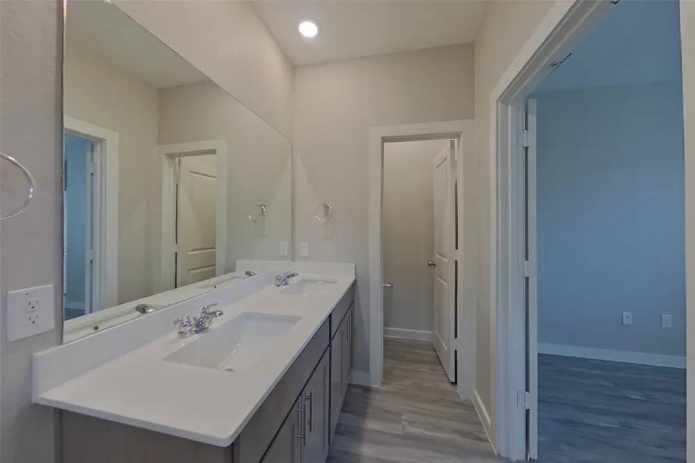 1709 Mexican Heather Drive Leander, TX 78641