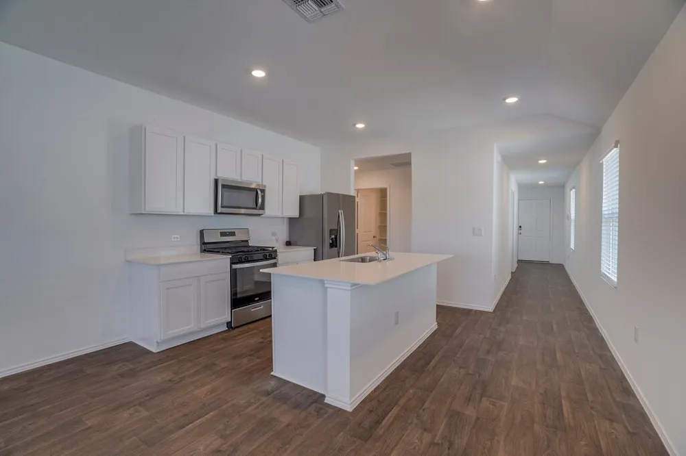 12317 Silversmith Lane Mustang Ridge, TX 78610
