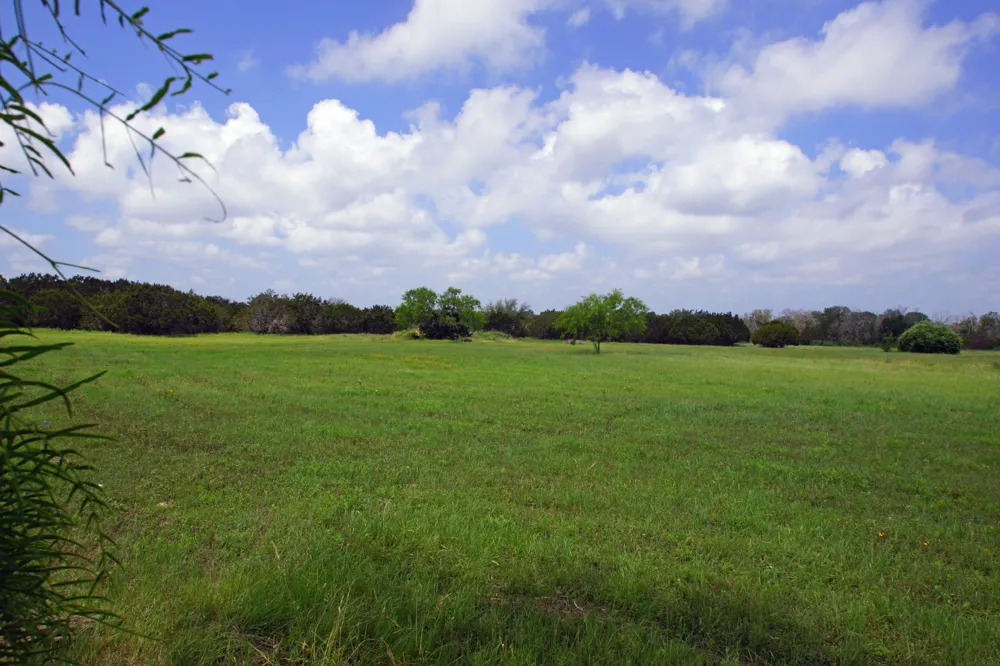 350 Apache Springs Road Briggs, TX 78608
