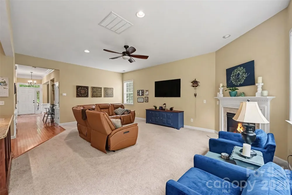 9883 NW Darby Creek Avenue NW Concord, NC 28027