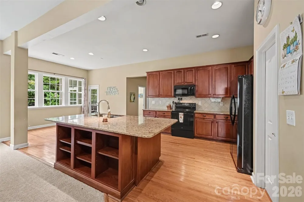 9883 NW Darby Creek Avenue NW Concord, NC 28027
