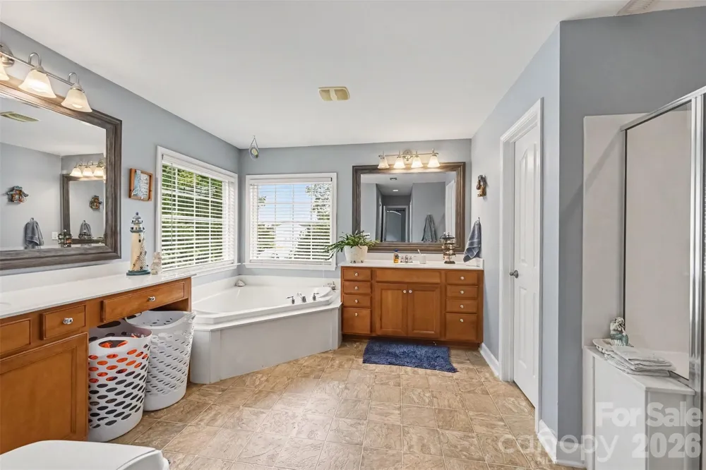 9883 NW Darby Creek Avenue NW Concord, NC 28027