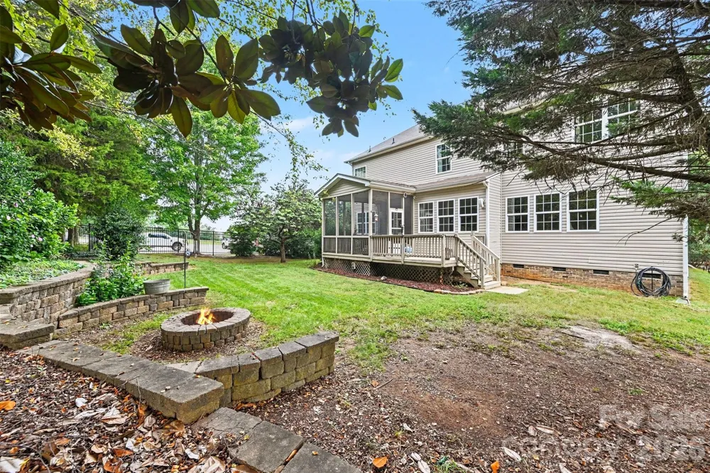 9883 NW Darby Creek Avenue NW Concord, NC 28027